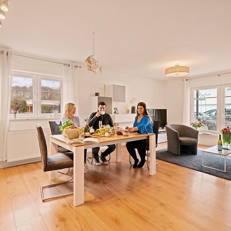 Haus Felchen - Apartment 2 - Auenwald - Mit Priv Strandzugang Friedrichshafen Exteriör bild