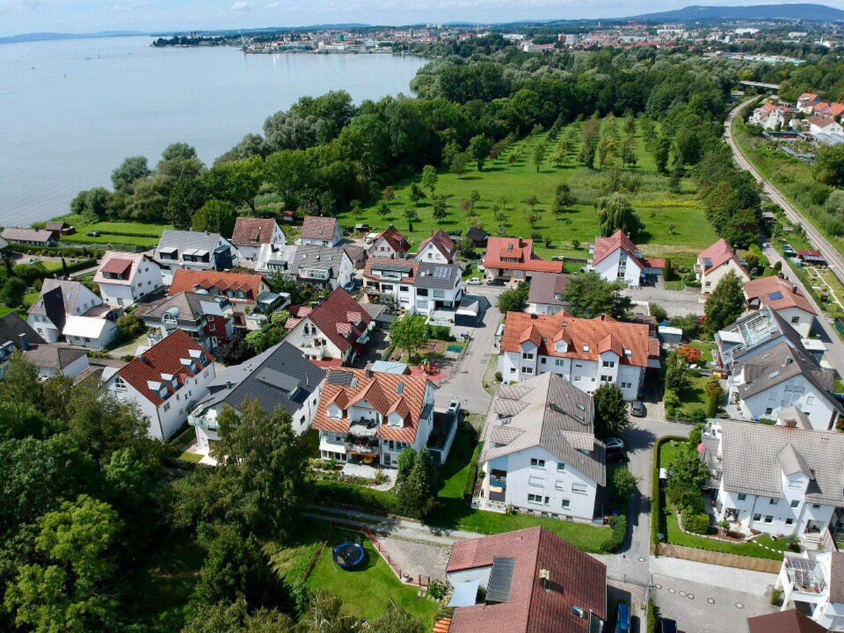 Haus Felchen - Apartment 2 - Auenwald - Mit Priv Strandzugang Friedrichshafen Exteriör bild